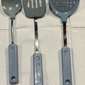 Light blue Kitchen Utensil Set made by EKCO